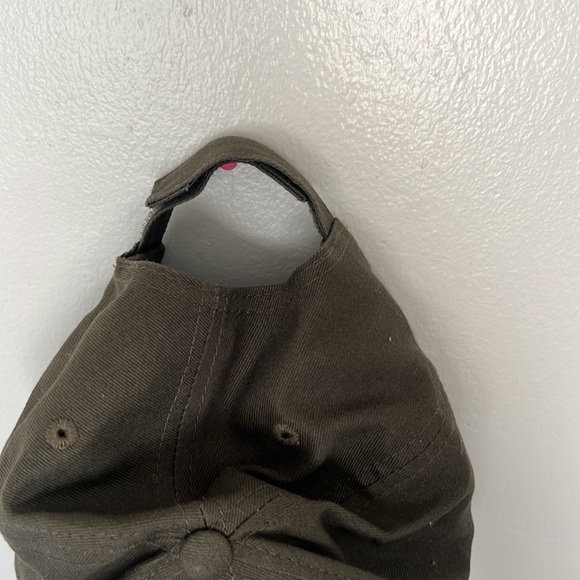 peaked cap - Picture 4 of 5